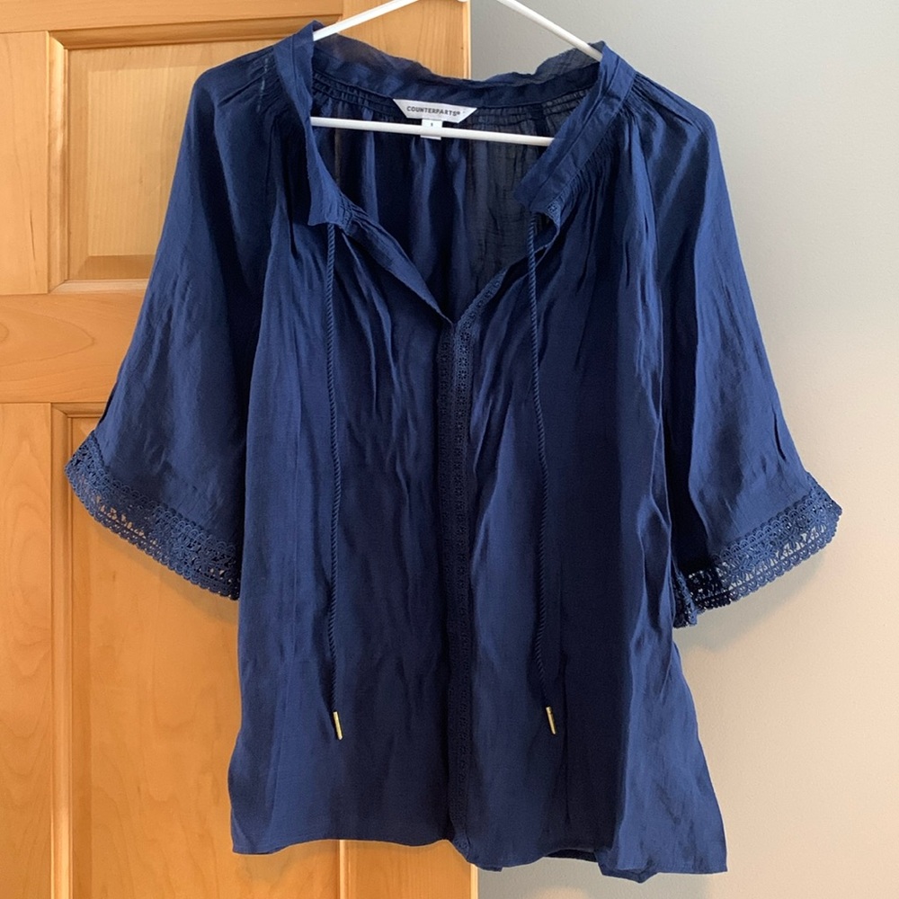Flowing casual top NWOT